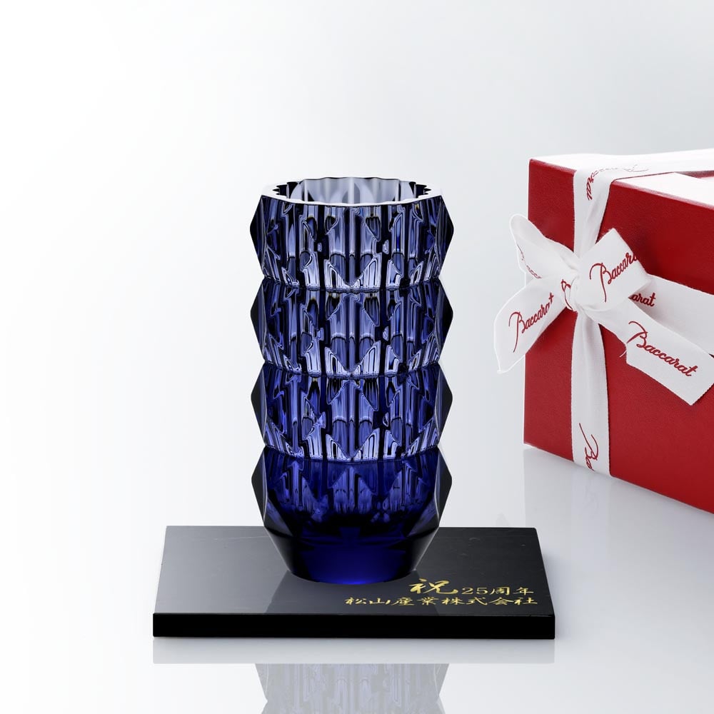 Baccarat ルクソール ランドベース 150 ミッドナイト・大理石 台座 Sサイズ オリジナルセット 名入れ彫刻代込み 名入れ ギフト 記念品 花瓶 誕生日 受賞 法人 開店 周年 創業 開業 フラワーベース 高級 ブランド インテリア オブジェ ブルー 青