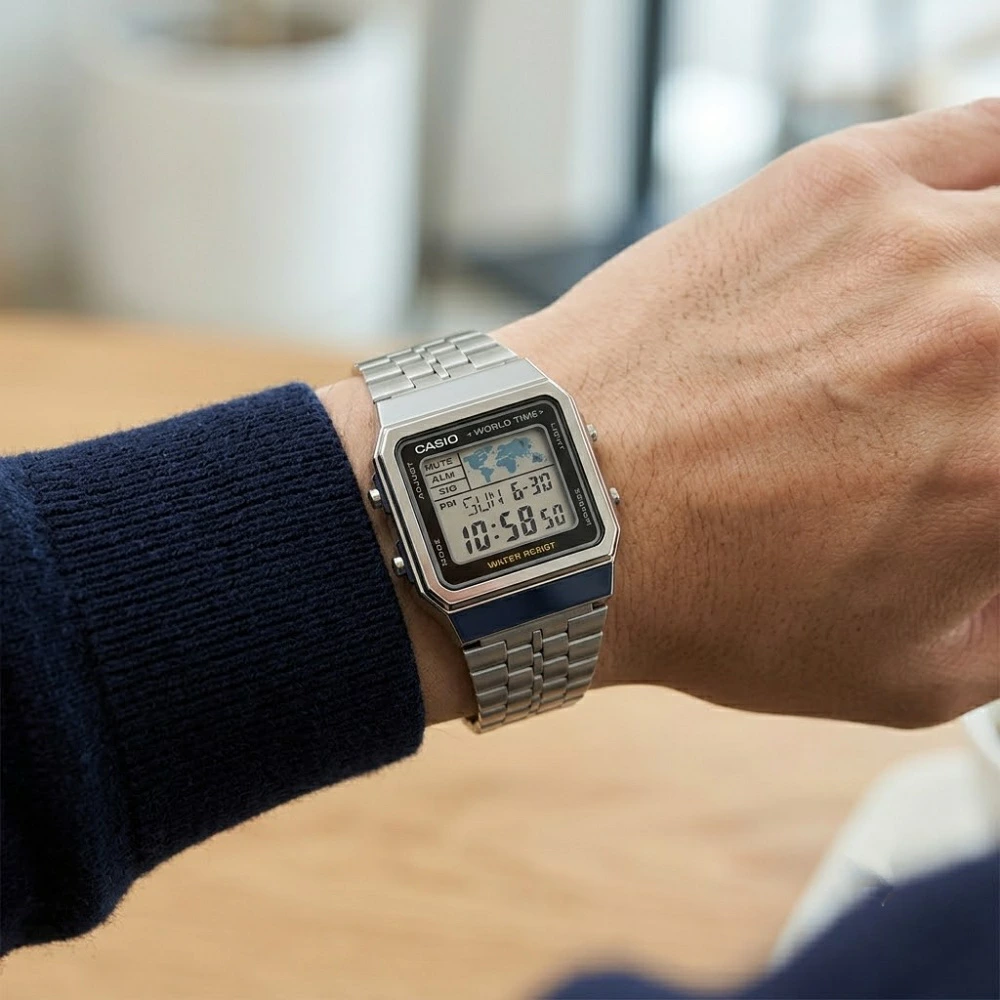 箱なし カシオ 腕時計 メンズ レディース CASIO デジタル シルバー メタル 海外モデル 逆輸入 ワールドタイム 世界地図 レトロ スクエア ストップウォッチ タイマー アラーム LEDライト 誕生日 プレゼント ギフト 成人 卒業 入学
