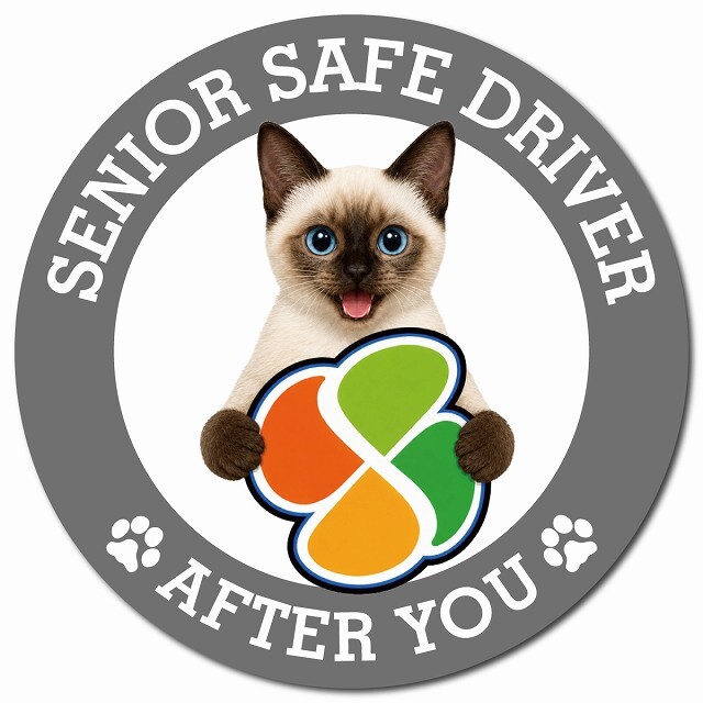 カーサイン 高齢者マーク SENIOR SAFE DRIVER スキフトイボブテイル マグネット 強力 直径13cm 肉球 日本製 車 ステッカー