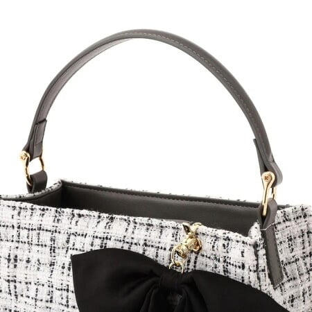 【無料ラッピング】 ジル バイ ジルスチュアート JILL by JILLSTUART ハンドバッグ ショルダーバッグ キルティングワンハンドルバッグ 2way レディースブランド 正規品 新品 ギフト プレゼント 人気 おすすめ 誕生日 記念日 クリスマス 送料無料 jbj522396