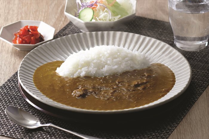 送料無料 北海道産地直送 リトルスプーン 北海道熟成カレー4個セット  ※ご注文後約7～10日前後での発送となります。沖縄・離島へは別途配送料が発生いたします お取り寄せグルメ スイーツ