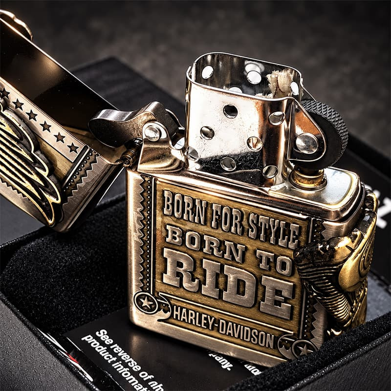 ZIPPO ライター ハーレー ダビッドソン ジッポ アンティークシルバー＆ゴールド 金銀 古美仕上げ 3面メタル イーグル 日本国内限定モデル かっこいい ギフト ジッポー