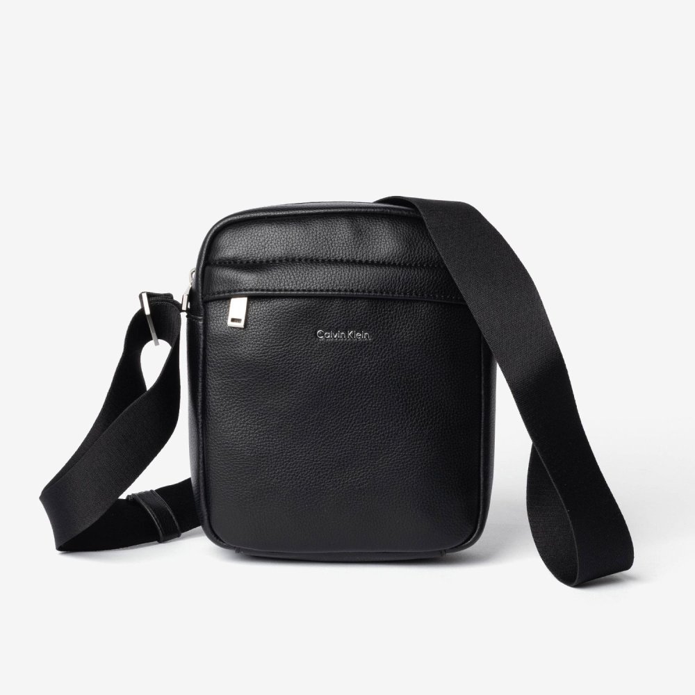 カルバンクライン Calvin Klein RAISED REPORTER レイズド リポーター LV04D3160G ショルダーバッグ メンズ バッグ