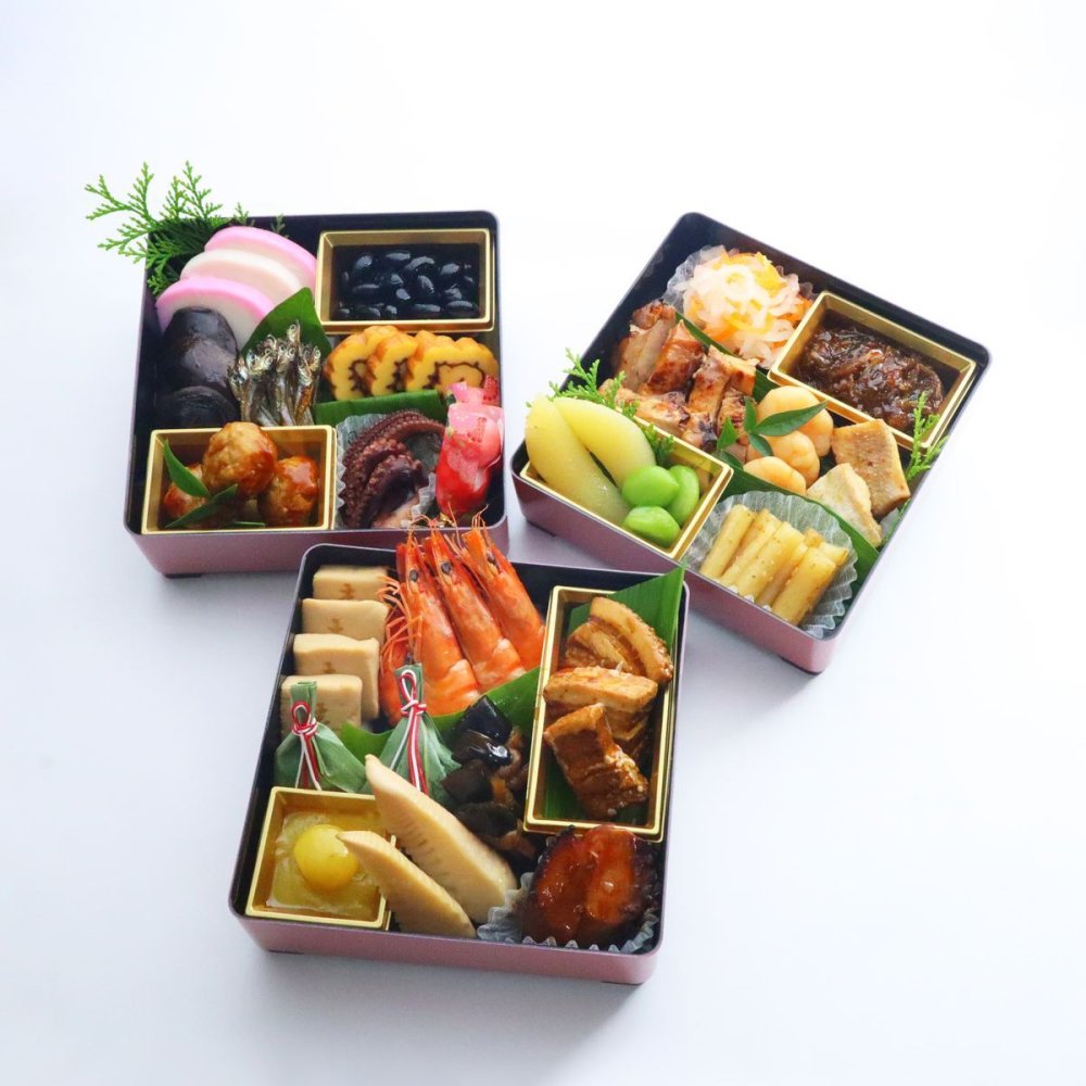 迎春おせち 手鞠 重箱あり 約3人前 24品目 御節料理 お正月 おせち 和惣菜 冷蔵 縁起物 正月料理【沖縄県・離島 配送不可】