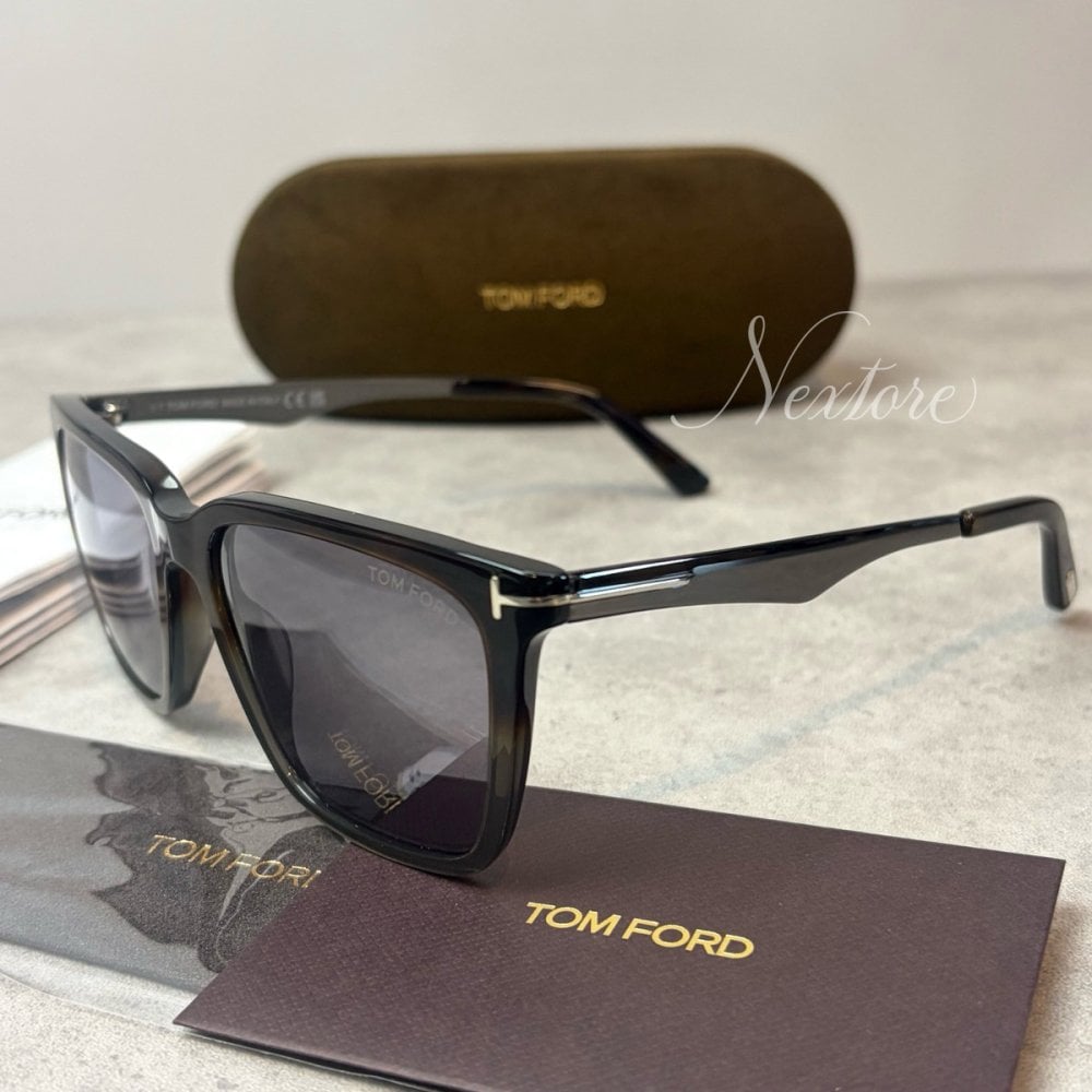 【並行輸入品】【正規品・新品 箱付き】TOMFORD トムフォード TF862 FT862 56C イタリア製 サングラス メガネ 眼鏡 メンズ レディース TOM FORD トム フォード 伊達メガネ