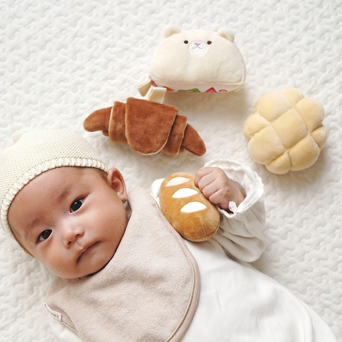 amanoppo あまのっぽ もちっとラトル こぐまくんの焼きたてパン | どうぶつ 動物 アニマル ガラガラ おままごと パン屋さん 布製 洗濯 洗える 赤ちゃん ベビー
