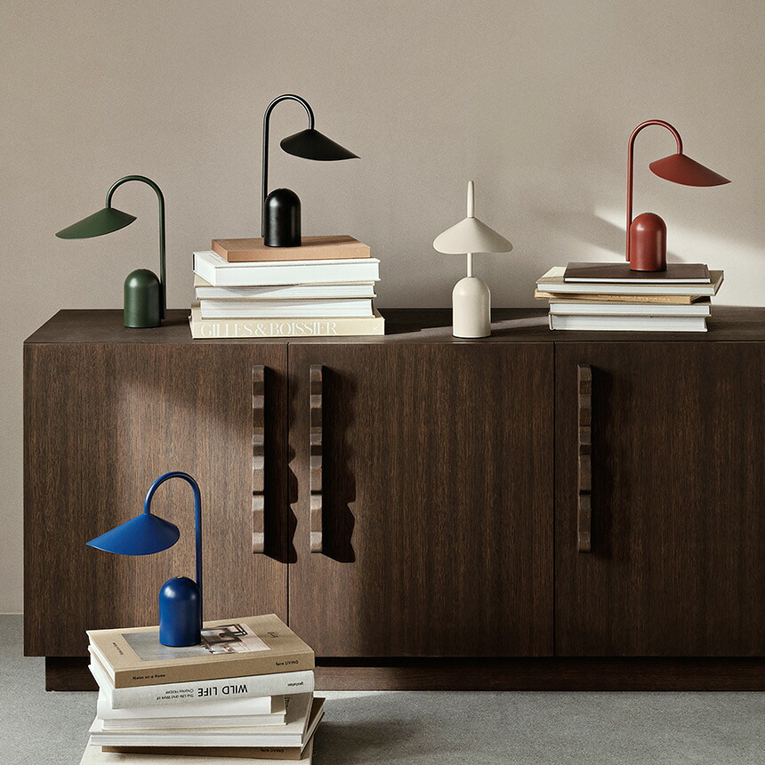 ferm LIVING ファームリビング Arum アールム ポータブルランプ テーブルライト間接照明 北欧インテリア ブランド 人気 充電 持ち運び 室内 おしゃれ デスクライト