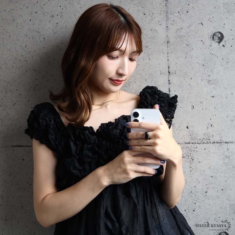ステンレス カボションリング 4カラー 印台リング レディース 指輪 カラーストーン 長方形 ボリューム 幅広 ごつめ シンプル モード レトロ 個性的 存在感 アクセサリー 艶やか クラシカル 大ぶり 手元コーデ おしゃれ ファッション