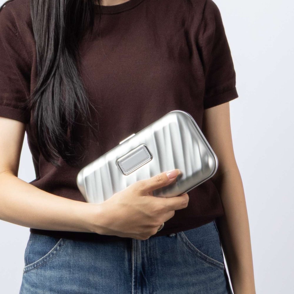 トゥミ TUMI 19 DEGREE ALUMINUM ディグリー アルミニウム MINAUDIERE ミノディエール 148635 ショルダーバッグ クラッチバック レディース バッグ