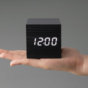 キューブクロック  D3677 景品 記念品 粗品 ノベルティ 名入れ 御挨拶 ご挨拶