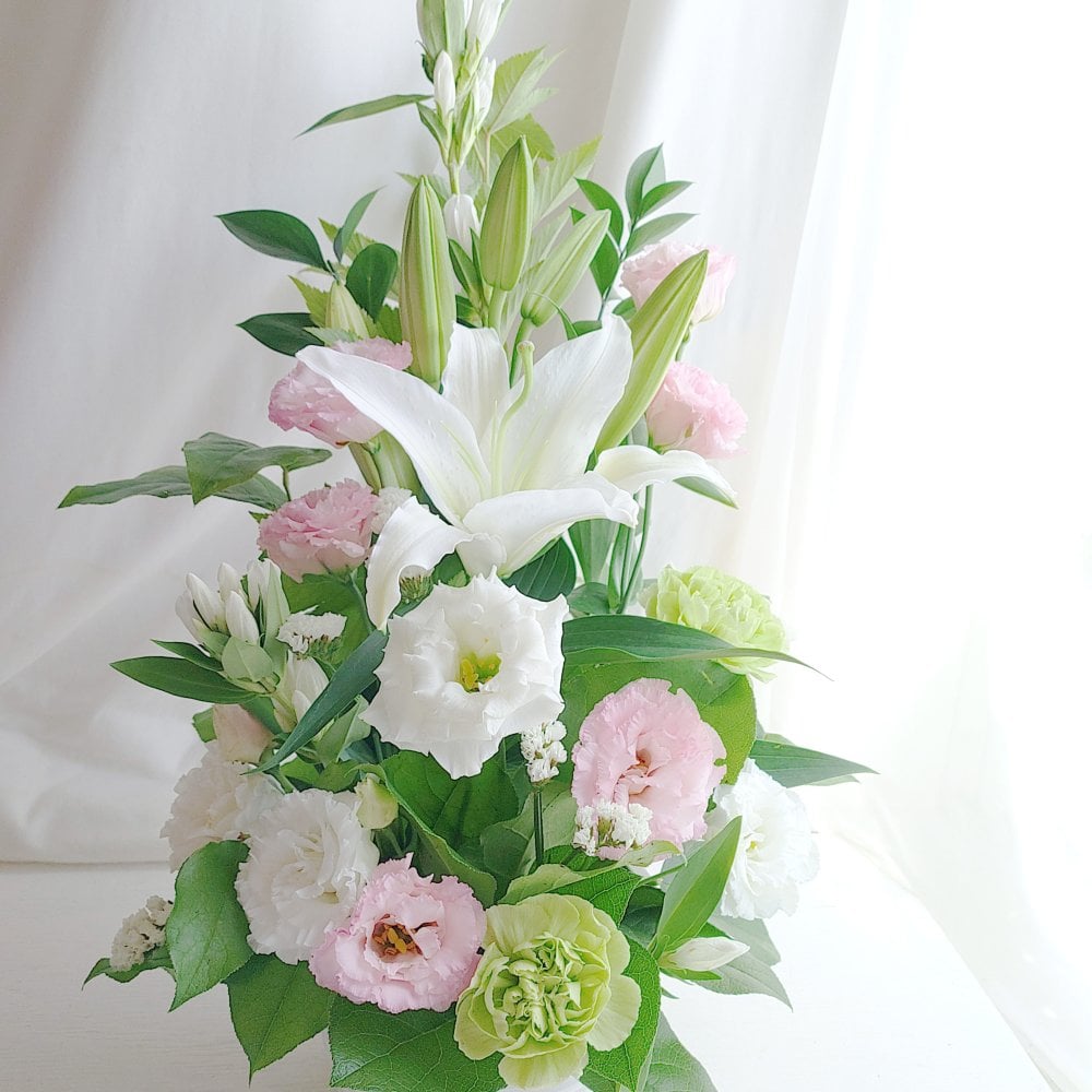 【お悔やみの花】【選べる6色】【Lサイズ】【クール便】【最短翌日お届け】フラワーアレンジメント 送料込み 日時指定可 おまかせ制作  | お悔やみアレンジ お供え花  法事 法要 命日 四十九日 葬儀 枕花