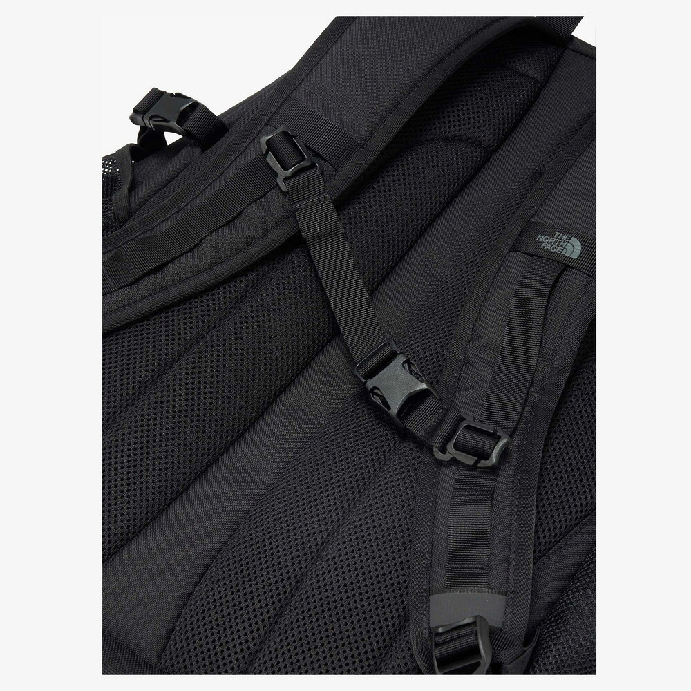 ノースフェイス リュック バック リープ30 32L THE NORTH FACE 62610 LEAP30 ブラック 黒 ホワイト レッド グレー