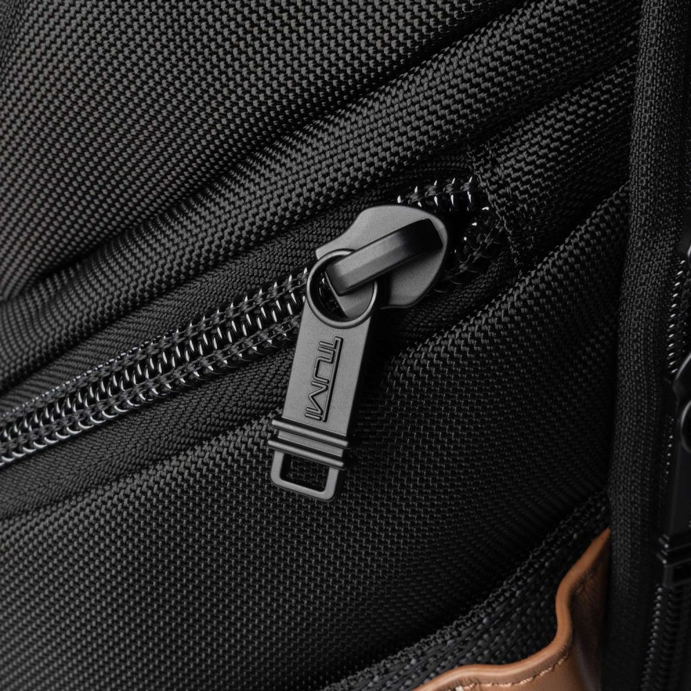 トゥミ TUMI ALPHA BRAVO アルファブラボー SEARCH BACKPACK サーチ バックパック 0232789DBR 159089 リュックサック ユニセックス バッグ