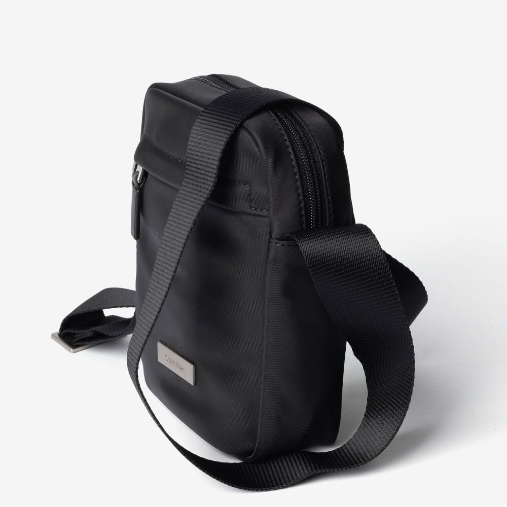 カルバンクライン Calvin Klein SLEEK REPORTER スリーク レポーター LV04D3180G ショルダーバッグ メンズ バッグ