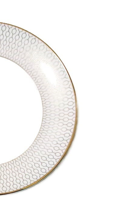 ウェッジウッドWEDGWOOD　ジオGIO　ゴールド 17㎝プレート　ペア【御結婚御祝・内祝・新築御祝・還暦御祝・御礼・寿・ギフト包装可能】