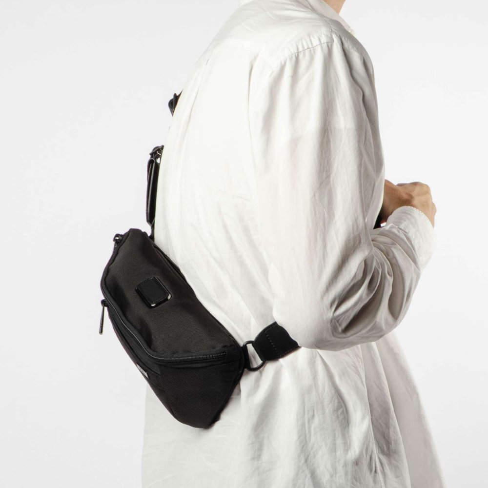 トゥミ TUMI ALPHA アルファ BELT BAG SLING ベルト バッグ スリング 02203720D4 158988 ボディバッグ ショルダーバッグ ウエストバッグ メンズ バッグ