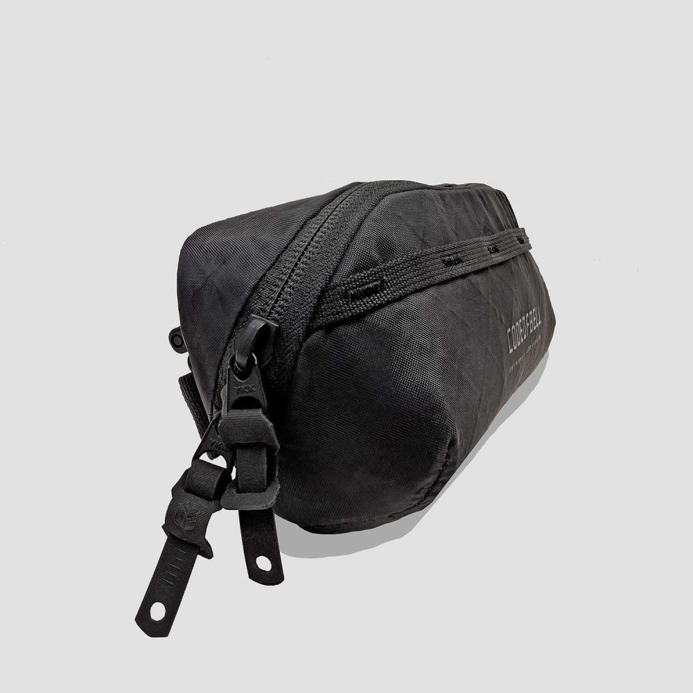 【正規品】 コードオブベル CODE OF BELL ANNEX ZIP POUCH アネックス ジップポーチ CODF-PCH-BLK コインケース 小銭入れ カラビナ ポーチ メンズ 小物
