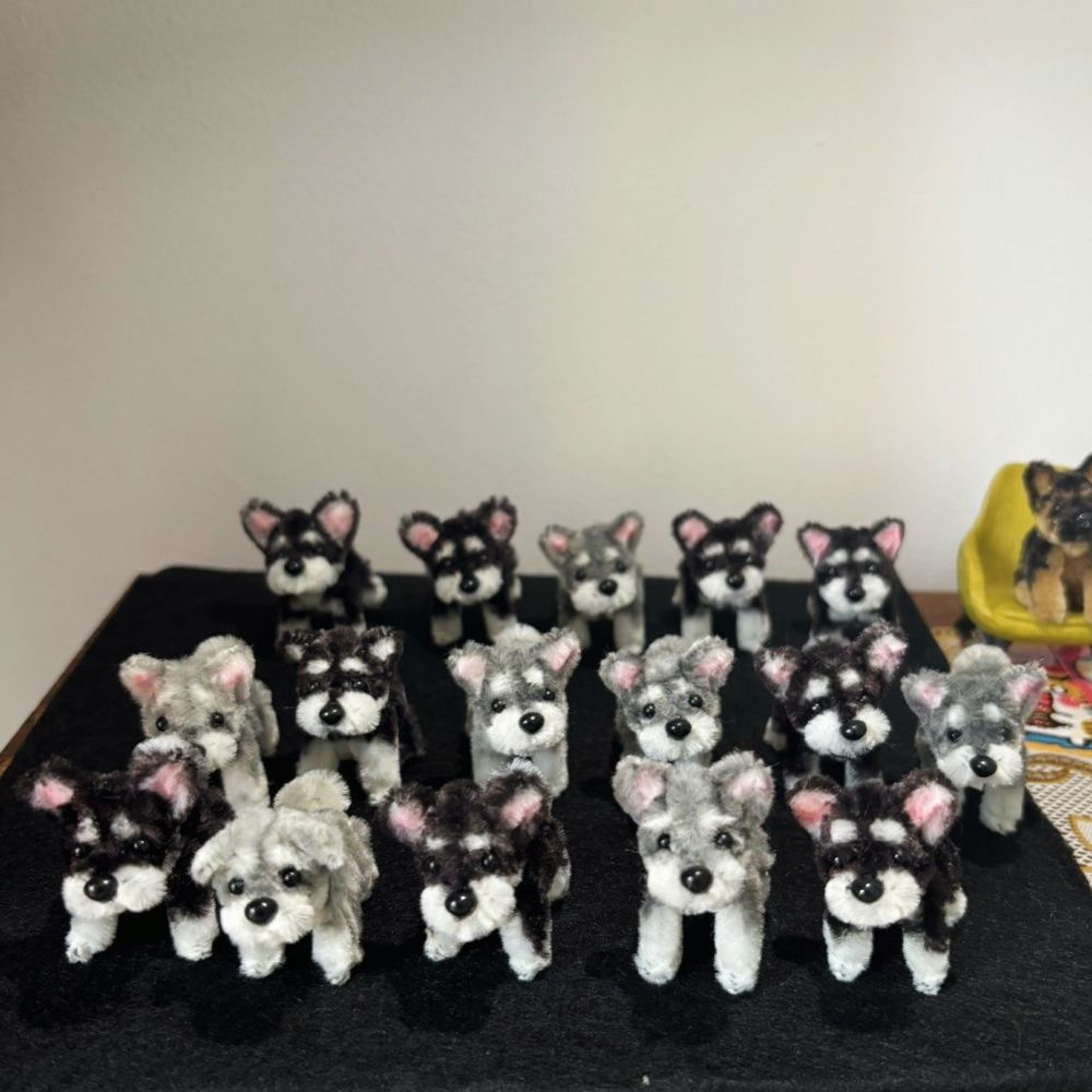 シュナウザー バッグチャーム 犬 キーホルダー ぬいぐるみ マスコット ミニチュアシュナウザー グレー ブラック 立ち耳 たれ耳 バッグアクセサリー かわいい 犬グッズ ギフト