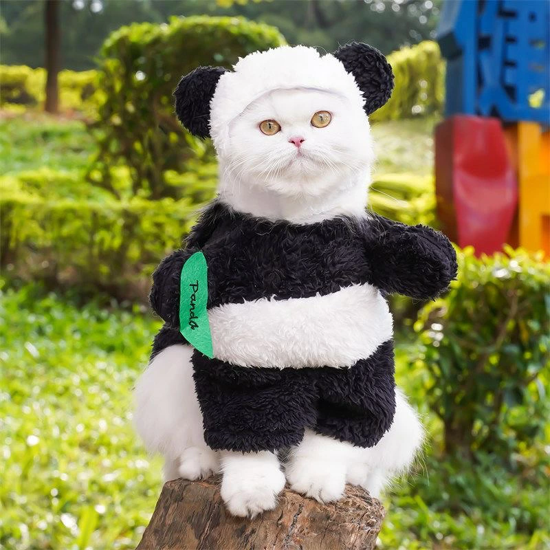 着るだけでかわいいパンダに大変身♪ ふわふわもこもこの犬猫用コスチューム！写真撮影やイベントにもぴったり♪