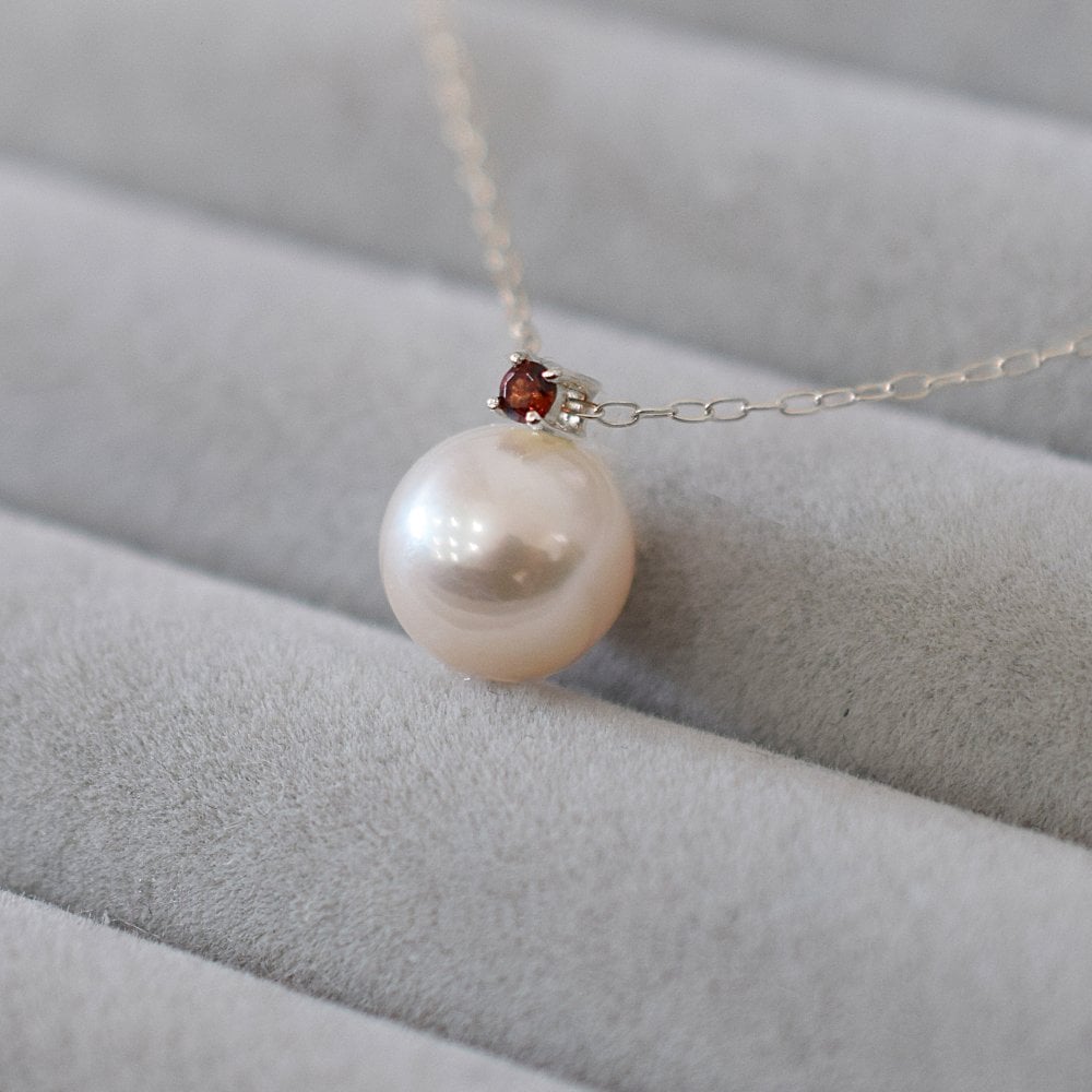 ［pearl597］ 8mm - 8.5mm ホワイトピンク ペンダント ネックレス 1月 誕生石 ガーネット あこや真珠