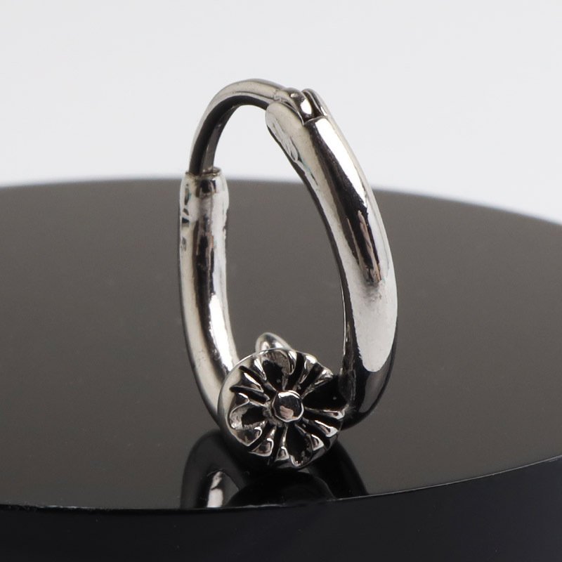 ステンレス 釘ピアス フープピアス ユニークピアス 道具 シルバー 燻し 個性的 シンプル 二重 プチプラ 片耳1点 つけっぱなしok メンズ 男性 金属アレルギー対応 イヤリング