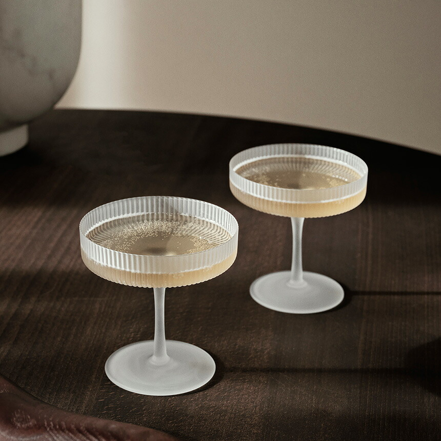 ferm LIVING ファームリビング Ripple リップル シャンパングラス 2脚セット 北欧 グラス セットワイングラス デザートカップ インテリア 雑貨 キッチン おしゃれ スタッキング ペア 高級 デザートグラス