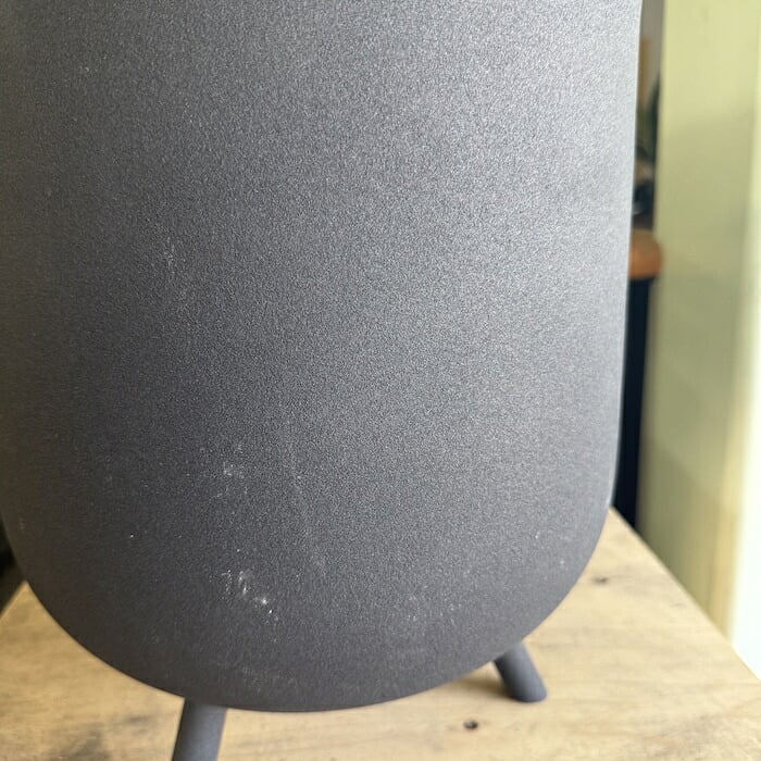 鉢カバー おしゃれ 大型 軽量 10号 8号 KONTON コントン フェルム レギッド 丸型 屋内 室内 高級 北欧 モダン ナチュラル 観葉植物用 多肉植物 サボテン 特大 底穴なし スチール 玄関 リビング インテリア プランター 深型 アイボリー ブラック グリーン
