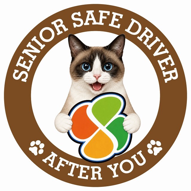 カーサイン 高齢者マーク SENIOR SAFE DRIVER スノーシュー ステッカー シール 直径13cm 肉球 日本製 車
