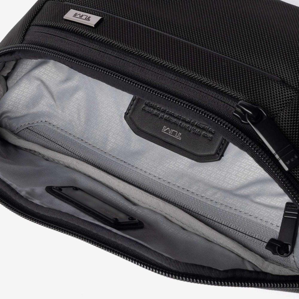 トゥミ TUMI ALPHA アルファ BELT BAG SLING ベルト バッグ スリング 02203720D4 158988 ボディバッグ ショルダーバッグ ウエストバッグ メンズ バッグ