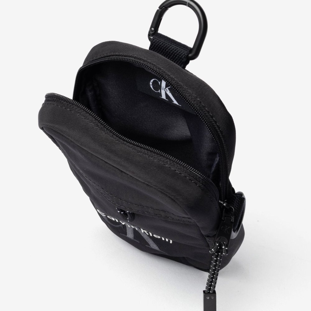 カルバンクライン Calvin Klein BOLD LOGO NYLON SLIM REPORTER ボールド ロゴ ナイロン スリム レポーター LV04D3231G ショルダーバッグ メンズ バッグ