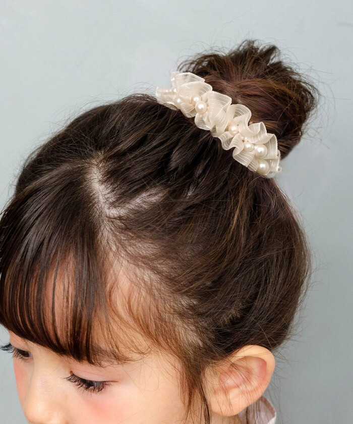 Rora シュシュ 通販 キッズヘアアクセサリー フォーマルヘアゴム 女の子髪飾り 卒園式入学式 卒業式入園式 結婚式発表会 チュールパールシュシュ パールシュシュ お呼ばれヘアアレンジ 髪飾り プチギフト 小学生女の子 カジュアルナチュラル 通園通学 髪留め