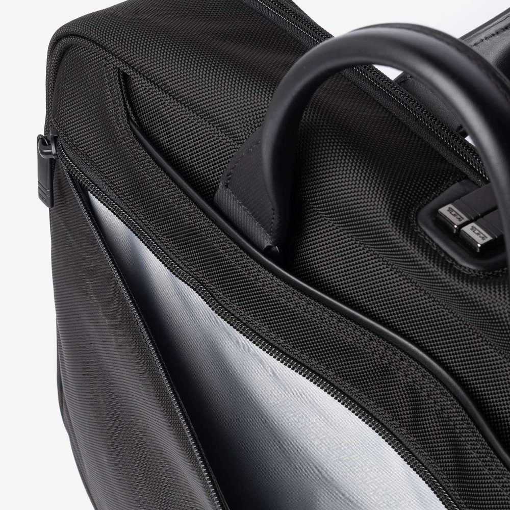 トゥミ TUMI ALPHA アルファ LARGE 17 BRIEFCASE ラージ 17インチ ブリーフケース 02603114D4 158967 ビジネスバッグ 通勤 メンズ バッグ ブラック