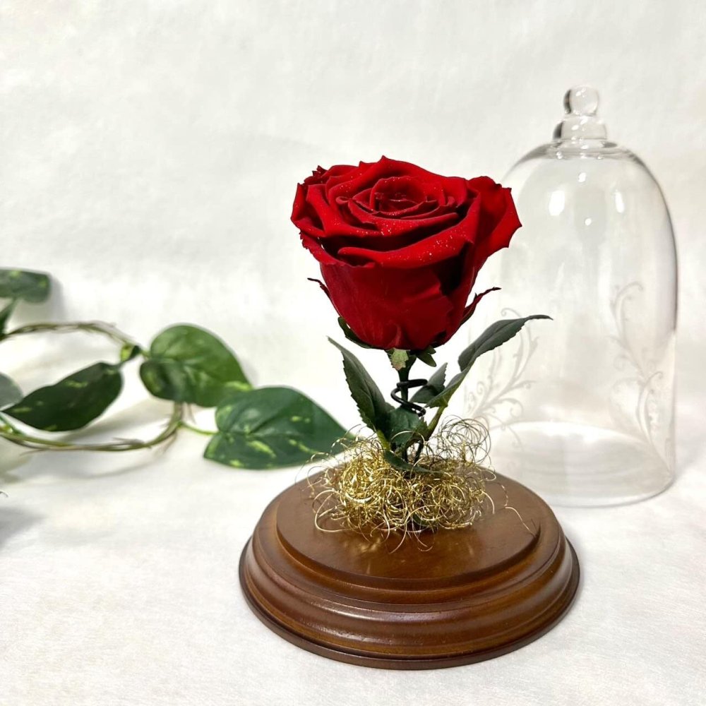 【天然ダイヤモンドの輝き】プリザーブドフラワー バラ 薔薇 ガラスドーム 2色 赤 青 ダイヤモンドローズ 花 ギフト プロポーズ 結婚式 記念日 誕生日 プレゼント 女性 妻 彼女 美女と野獣 サムシングブルー アモローサ 還暦祝い 退職祝い お祝い インテリア オブジェ Lulu＊s ルルズ