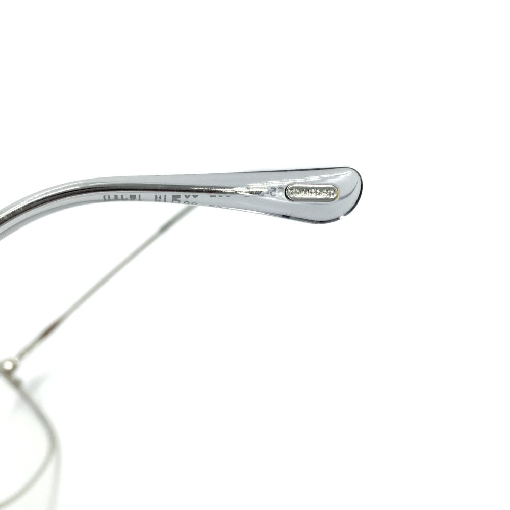 【送料無料】トムフォード TOM FORD TF6055DB 002 Matte Black×Silver メガネフレーム  男性女性向けギフト 彼氏彼女へのプレゼント 父の日 誕生日 上司や同僚への贈り物 記念日や就職祝いに最適｜高級ブランドアイウェア 新品未使用 ラッピング対応 送料無料 専用ケース付 -