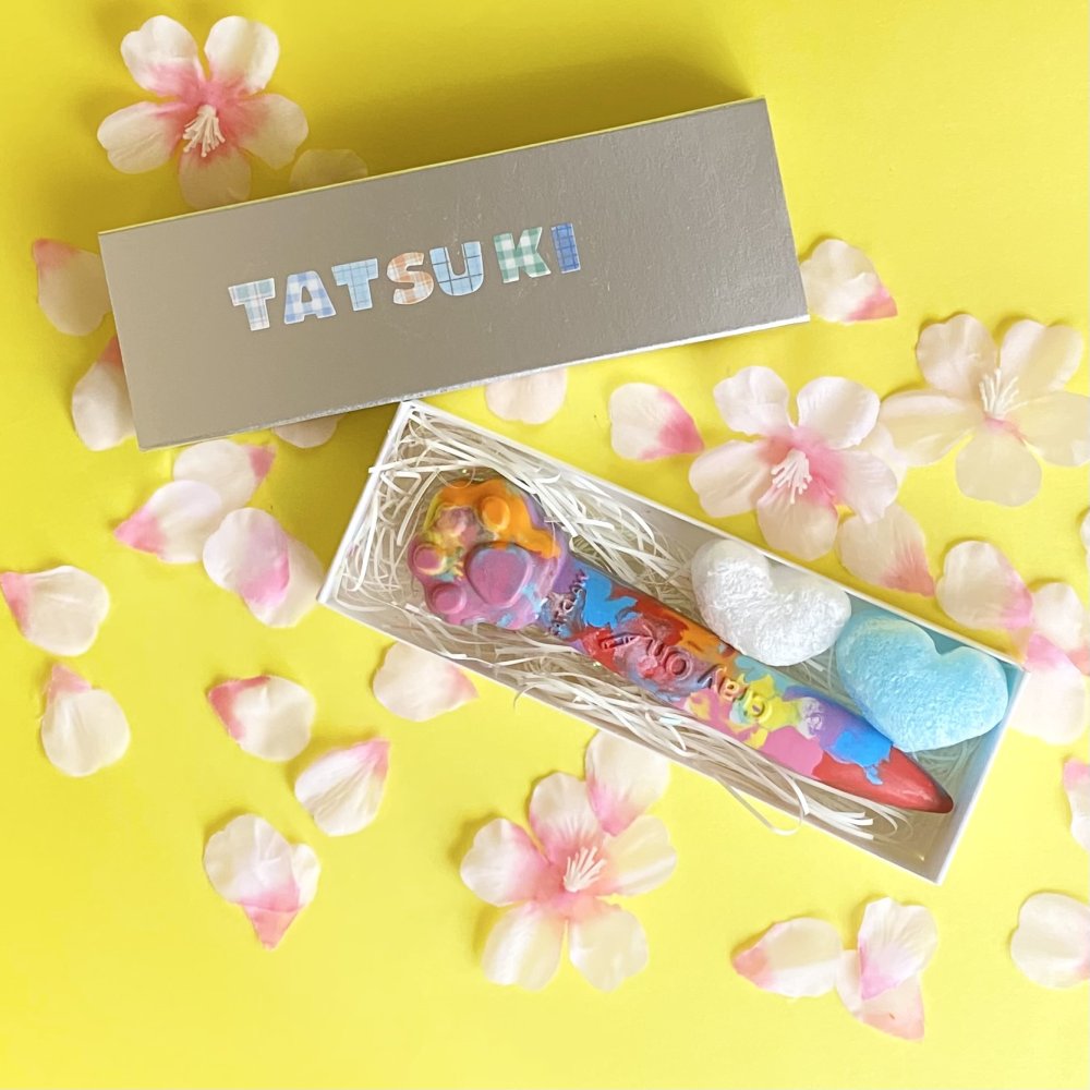 １つでたくさんの色がかける クレヨン 知育玩具 誕生日 プレゼント 出産祝い 名前入り おえかき ギフト はじめてのおえかき 名入れ スティッククレヨン こども 世界にひとつ カラフル