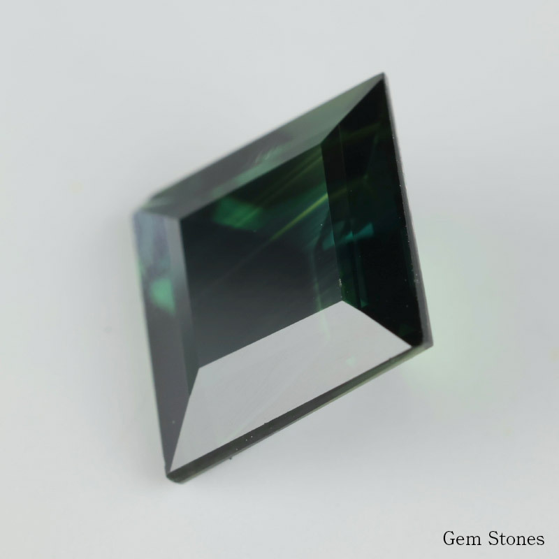 グリーンサファイア 5.203ct ルース 裸石 宝石 グリーン 緑 ジュエリー オリジナル 誕生石 9月 プレゼント コレクション
