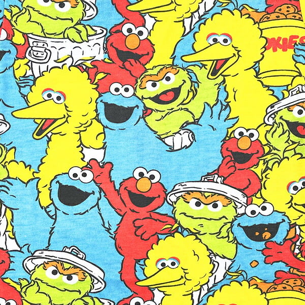セサミストリート セサミ総柄 Tシャツ(120） キッズ アパレル