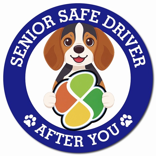 カーサイン 高齢者マーク SENIOR SAFE DRIVER ビーグル マグネット 強力 直径13cm 肉球 日本製 車 ステッカー