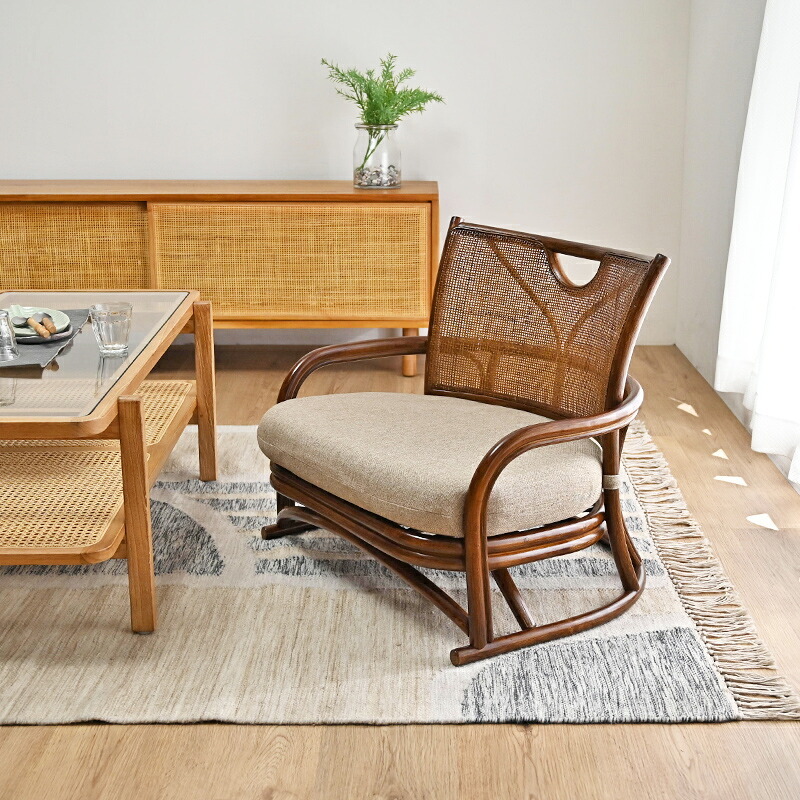 座椅子 あぐら ラタンチェア ローチェア rattan 椅子 リラックス フロアチェア ラウンジチェア パーソナルチェア イージーチェア ベージュ ナチュラル インテリア 和風 日本 畳 ひとり暮らし リビングチェア 北欧 おしゃれ 洋室 和室 ギフト