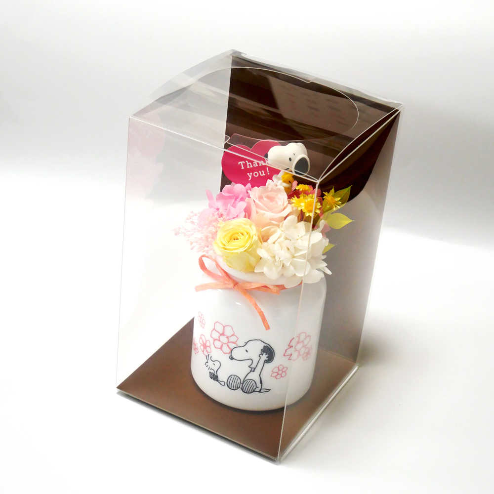 【公式ライセンス商品】送料込み スヌーピーローズアレンジHUG・Thank you【プリザーブドフラワー フラワーアレンジメント カップ 花 お花 キャラ スヌーピー 雑貨 インテリア プレゼント ギフト 母の日　誕生日 記念日 お祝い】