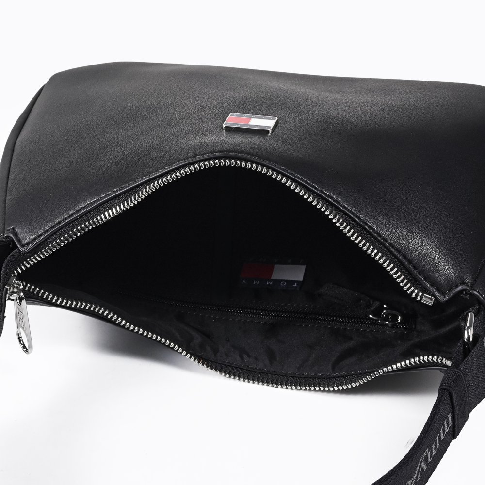 高品質ヨーロッパ輸入モデル トミーヒルフィガー TOMMY HILFIGER ショルダーバッグ レディース TOMMY JEANS DAILY ELEATED ブラック AW0AW19041 BDS BLACK 送別会 誕生日 結婚祝い 結婚式 彼氏 息子 夫 男性 名刺入れ 高級 父の日 母の日 即日発送