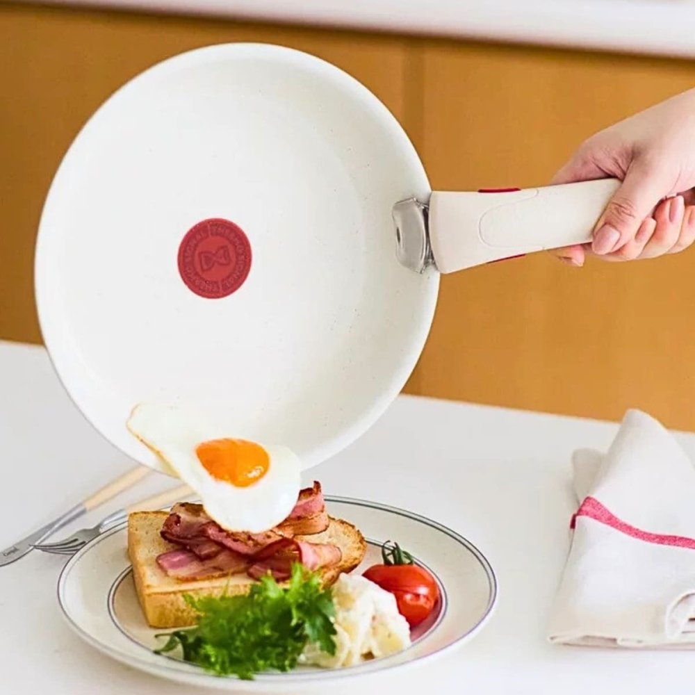 T-fal ( ティファール ) インジニオ・ネオ　IHパレット　ハニーベージュセット8点 ( L835S894 ) 取っ手のとれるフライパン　鍋　(IH・ガス火対応)