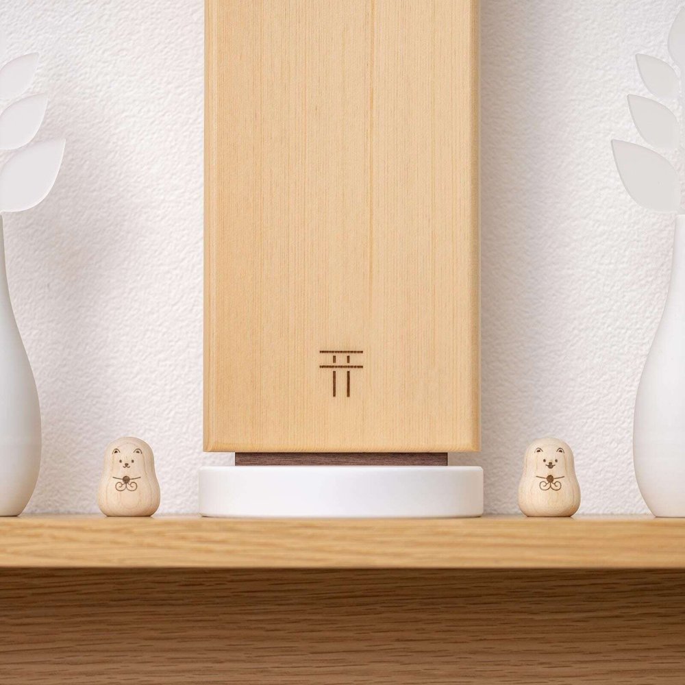 神具 オブジェ「狛犬だるま 阿吽（ あうん ）《 神樹の木 》」国産 縁起物 ダルマ 達磨 だるま お祝い 狛犬 コンパクト モダン シンプル おしゃれ リビング ナチュラル かわいい 置物 神棚 狛犬の置物 だるまの置物 飾り かざり 小さい ミニ 小型 玄関飾り 天然木 インテリア小物（雑貨類）【送料無料】