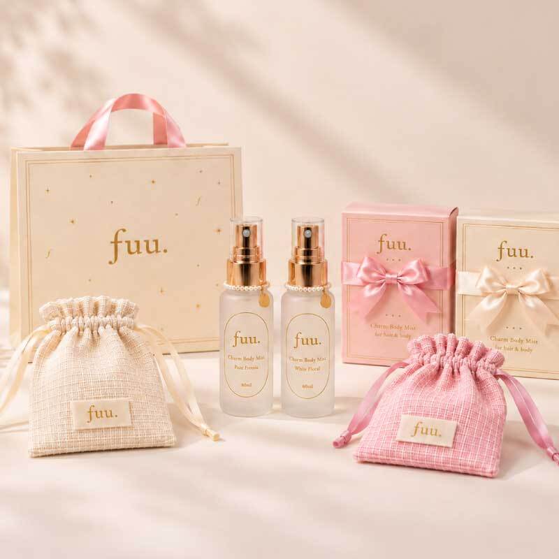 【選べるカード】ボディミスト ギフトセットfuu. 60ml 日本製 ポーチ付き 送料無料 レディース フレグランスミスト 香水代わり ほのかに香る 誕生日プレゼント 女性 女友達 お礼 退職祝い 送別会 クリスマス おしゃれ かわいい 巾着 紙袋