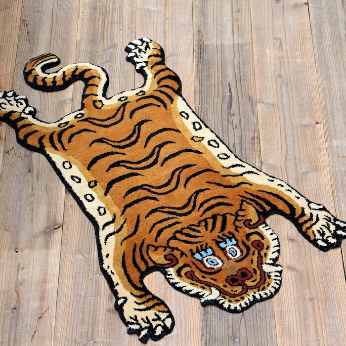 チベタンタイガーラグ ラグマット ウール 手織り TIBETAN TIGER RUG S M L 3サイズ インド製 ハンドクラフト 虎 トラ タイガー アクセントラグ タペストリー エスニック リビング 玄関 ベッドサイド 壁飾り 天然素材 おしゃれ