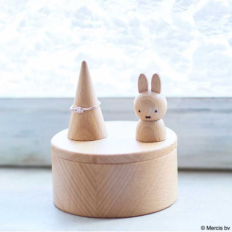 ミッフィー リングホルダー | 雑貨 小物 おとな 大人 おとな女子 プチギフト 木製雑貨 誕生日プレゼント 女性 インテリア かわいい ギフト 大人かわいい ママ友 キャラクター NICHIGAN ニチガン MZ25