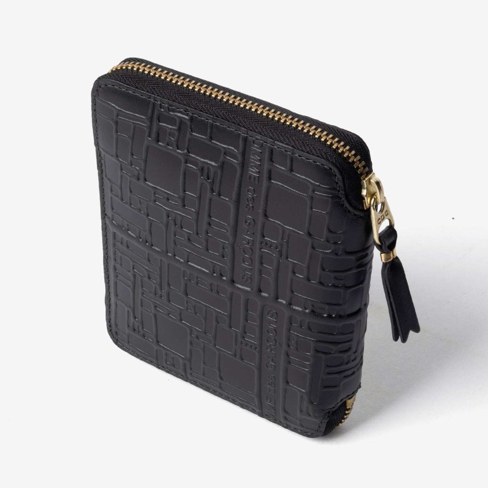 コムデギャルソン COMME DES GARCONS EMBOSSED LOGOTYPE エンボス ロゴタイプ Bifold Wallet 二つ折り財布 SA2100EL ユニセックス 財布