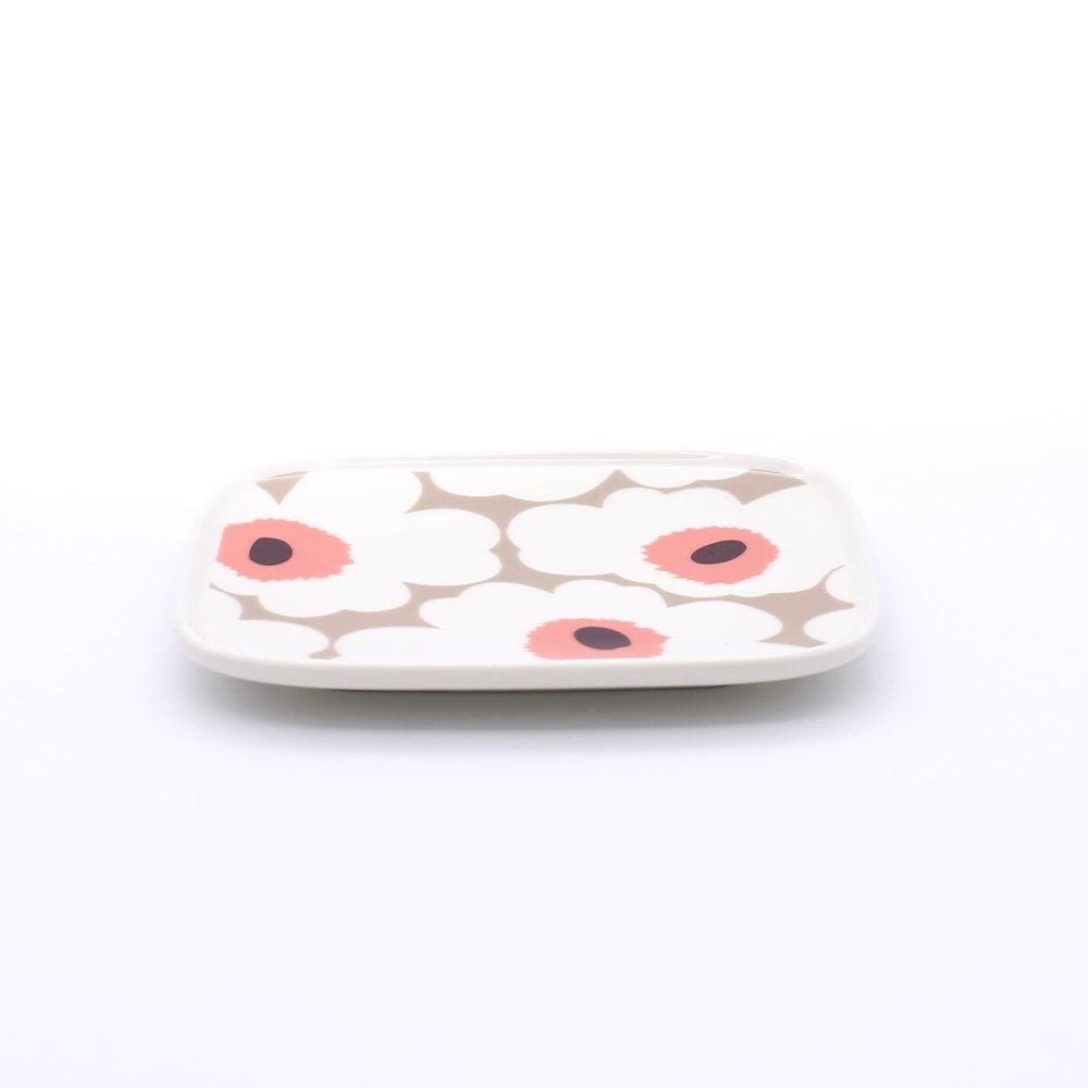 マリメッコ ウニッコ プレート15×12cm クレイ/ホワイト/ローズ marimekko UNIKKO 皿 食器 ギフト 耐熱 電子レンジ対応 結婚祝い プレゼント 贈り物