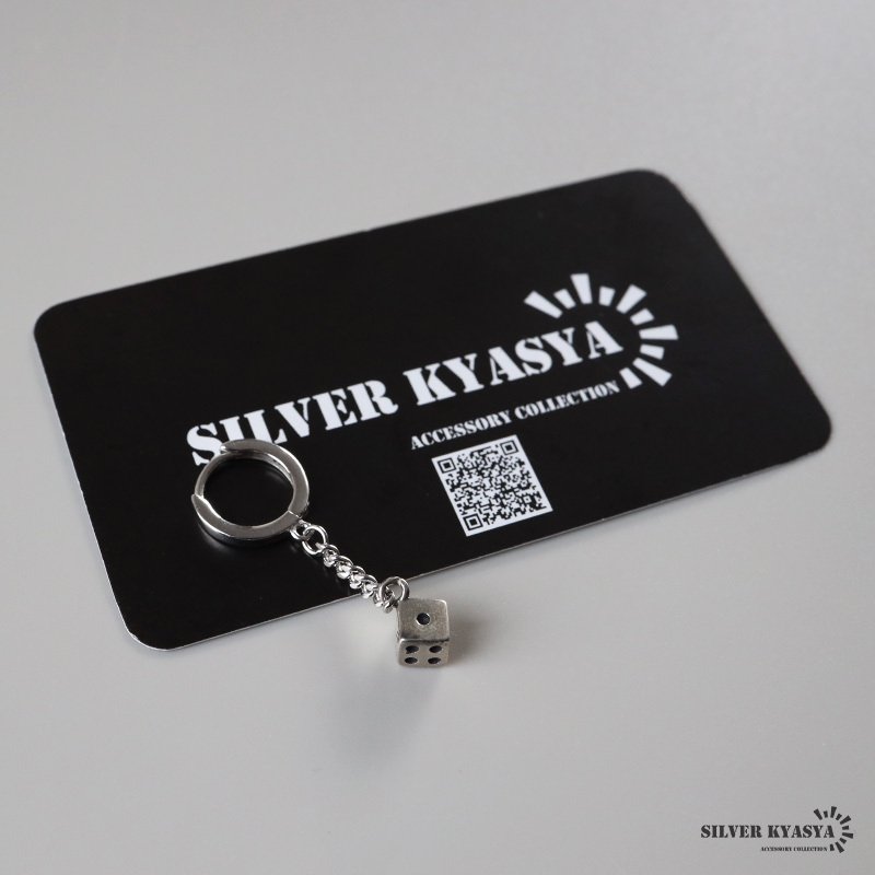 シルバー925 サイコロピアス ダイス ドロップピアス フープピアス シルバー 喜平チェーン 揺れる チャーム 個性的 キューブ 片耳1点 レディース 女性 金属アレルギー対応 イヤリング