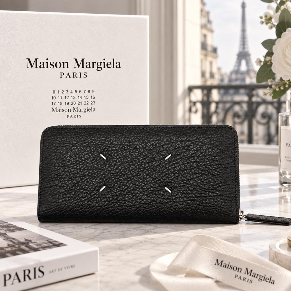 メゾン マルジェラ　Maison Margiela　ラウンドファスナー財布　S56UI0110 P4455 T8013　ブラック　レザー　ジップアラウンドウォレット